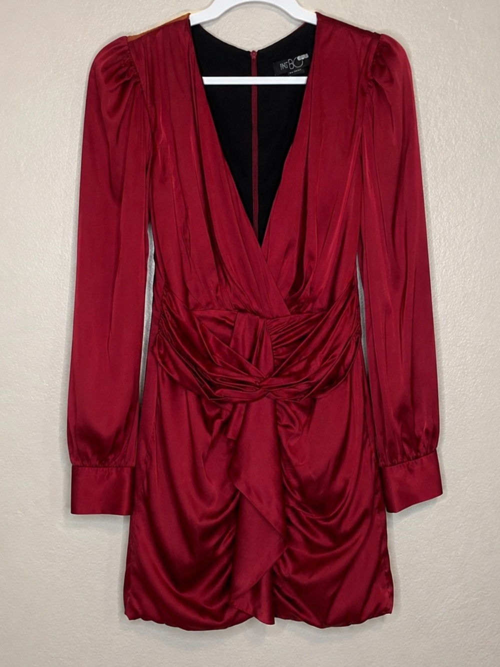 PatBO Ruby Red Satin Ruched Mini Dress Long Sleeve Deep V-Neck Size 8 - Picture 3 of 7